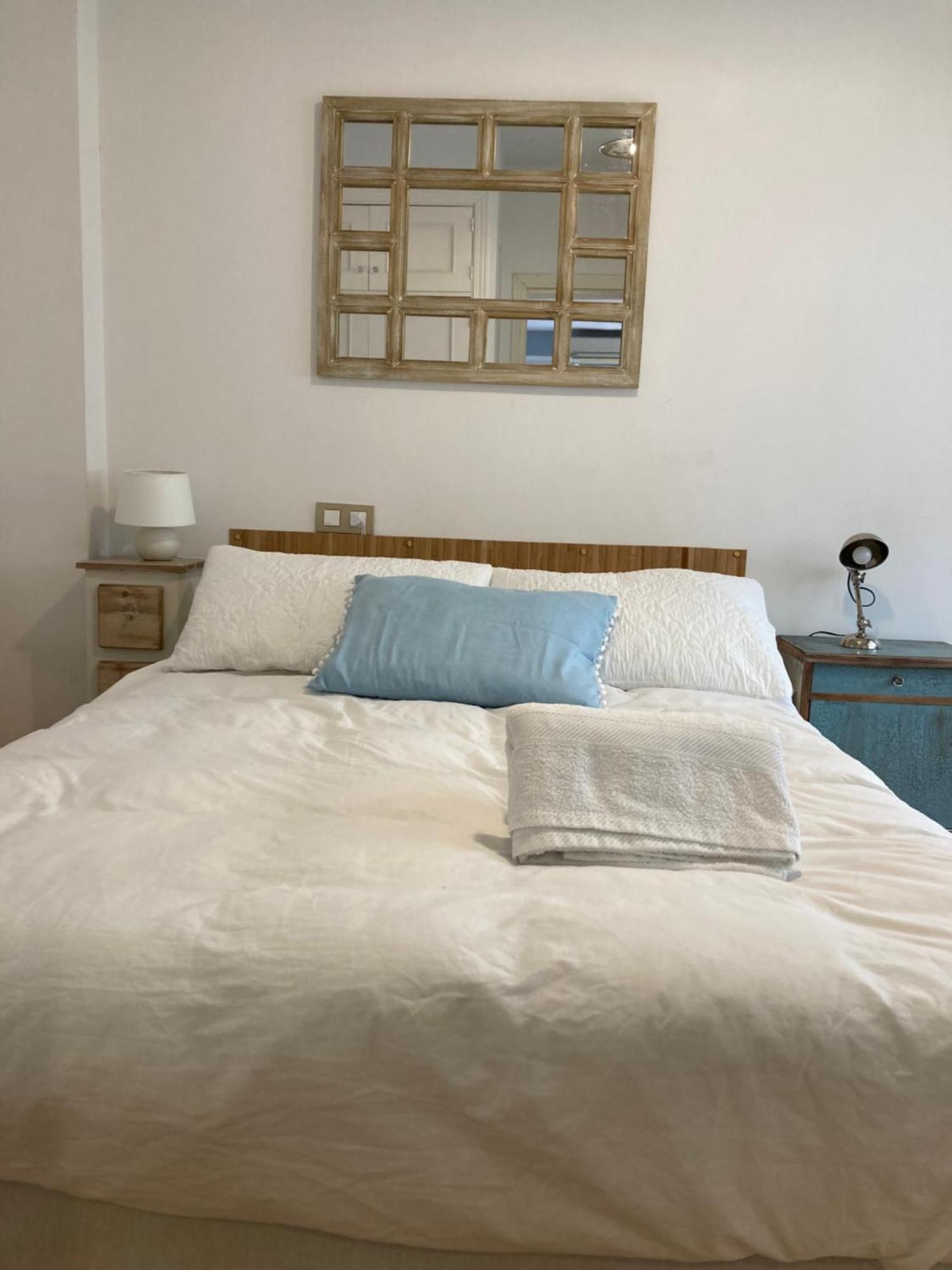 Apartamento Enriqueta Granada Buitenkant foto